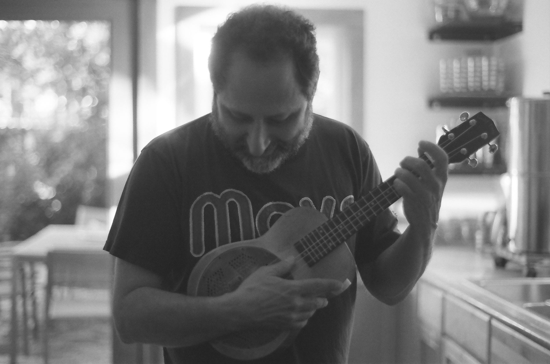 Neal Kassanoff ukulele